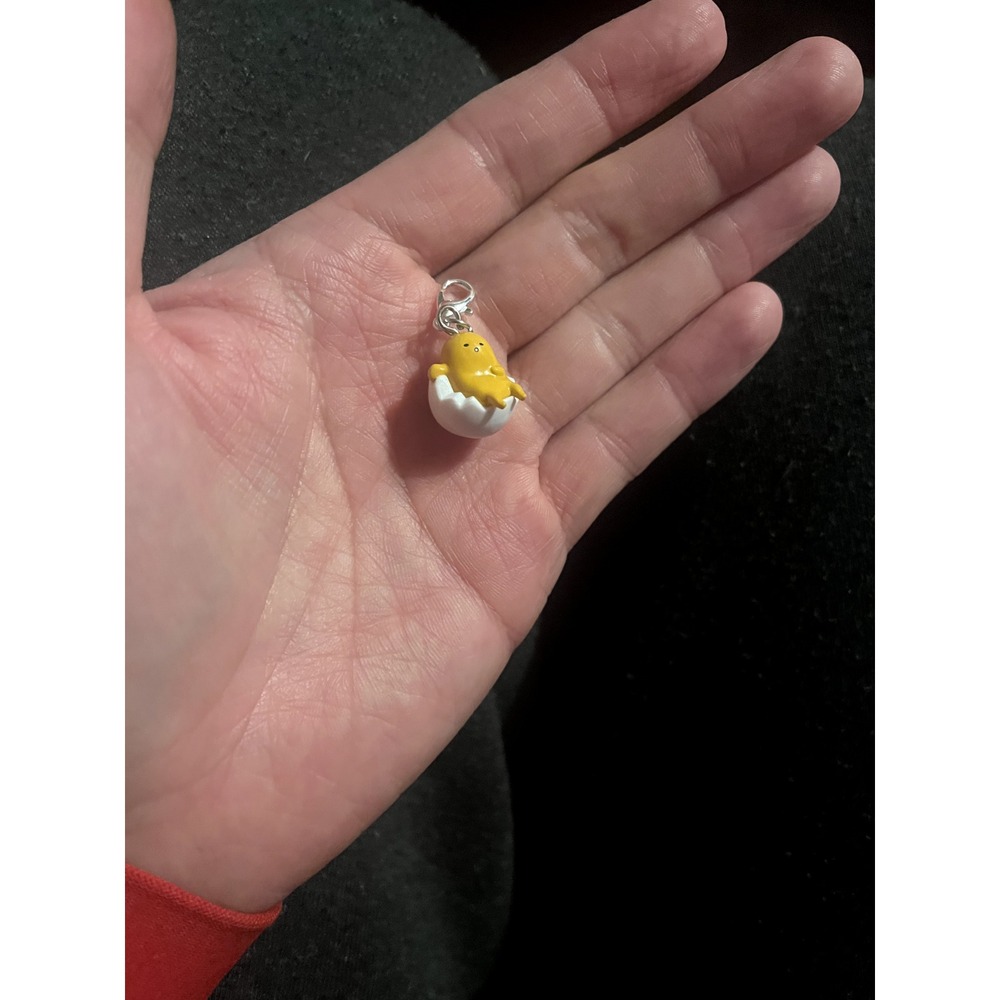 Sanrio Characters Gudetama Micro Charm Lounging Zip Pull